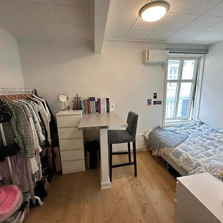 Sjarmerende Bolig Like Ved Togstasjonen Bergen