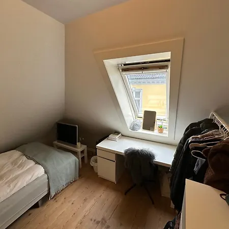 Sjarmerende Bolig Like Ved Togstasjonen Bergen