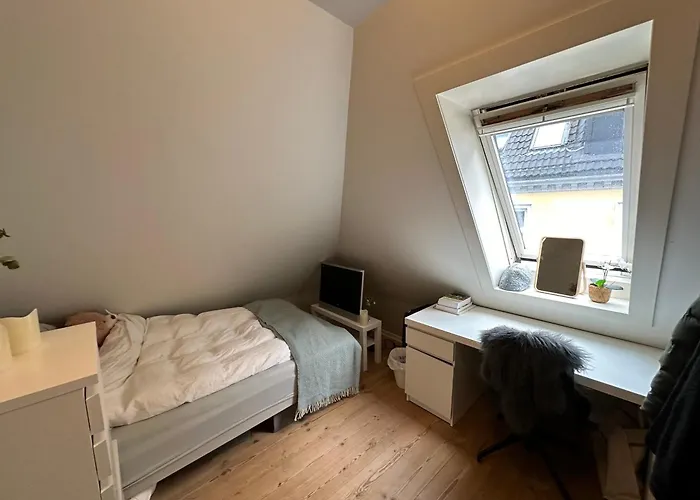 Sjarmerende Bolig Like Ved Togstasjonen Alloggio in famiglia Bergen