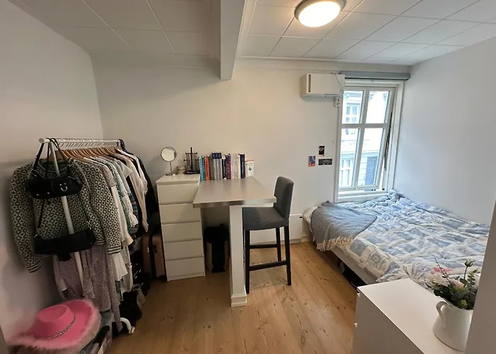 Sjarmerende Bolig Like Ved Togstasjonen 卑爾根