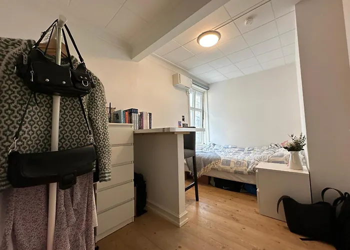 Alloggio in famiglia Sjarmerende Bolig Like Ved Togstasjonen