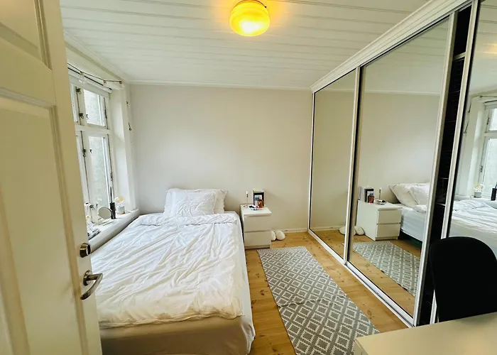 Sjarmerende Bolig Like Ved Togstasjonen